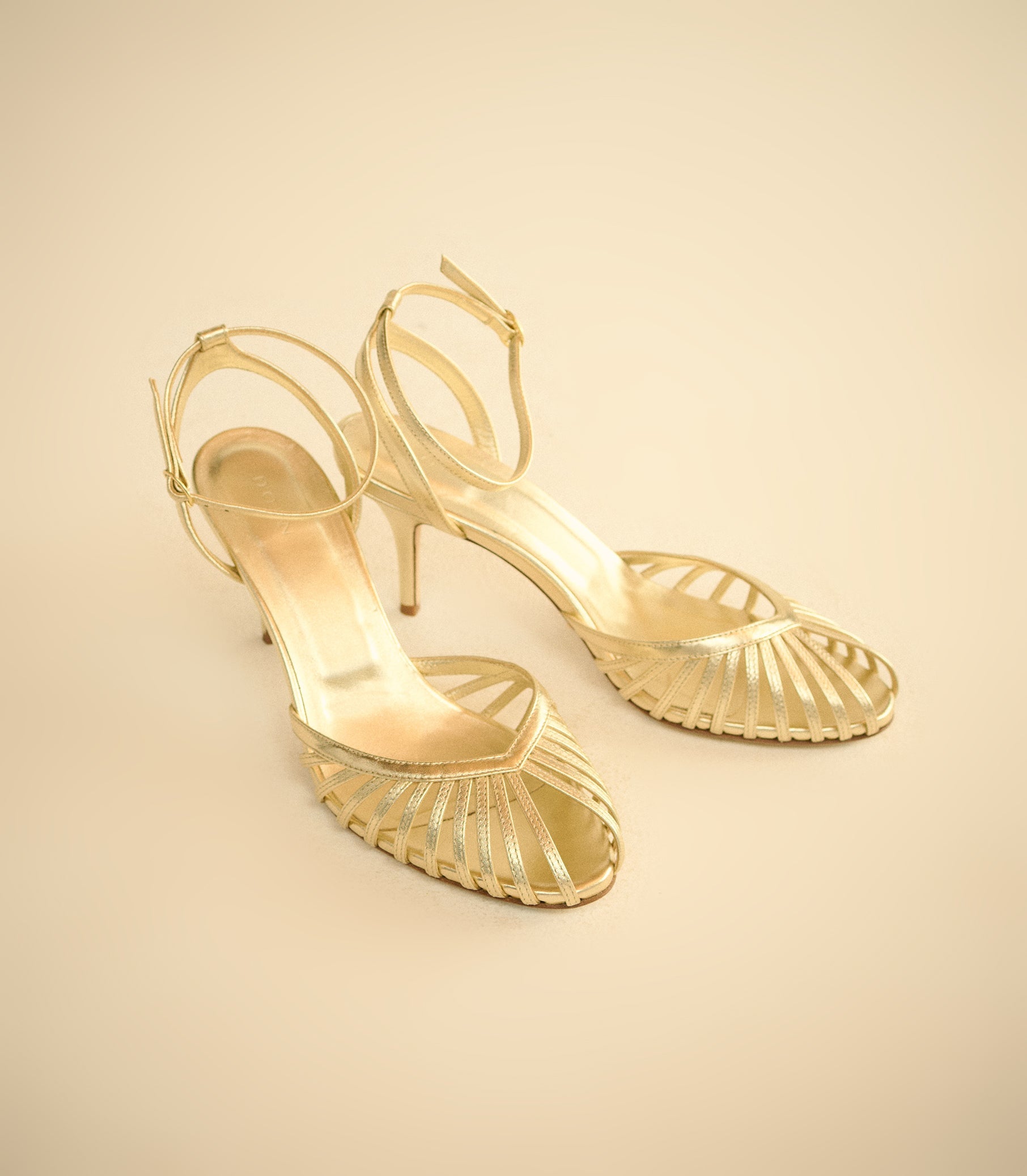 ALTEA HEEL -- PLATINUM METALLIC NAPPA