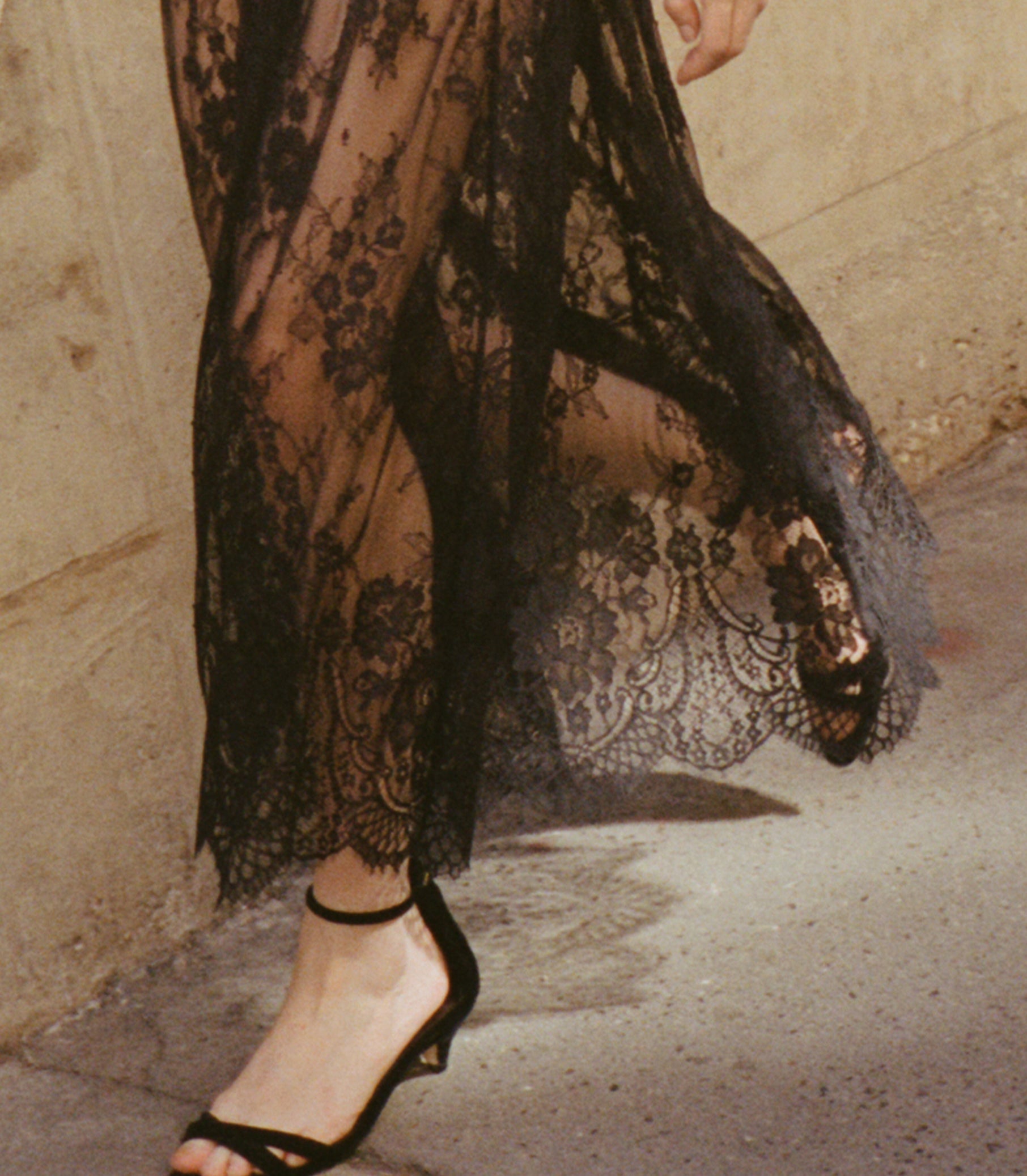 GIULIA HEEL -- BLACK VELVET